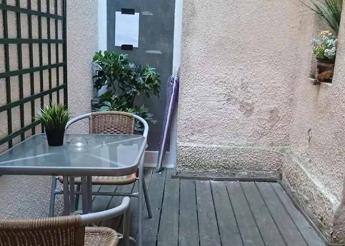 Studio Coeur De Terrasse Wifi Gratuit