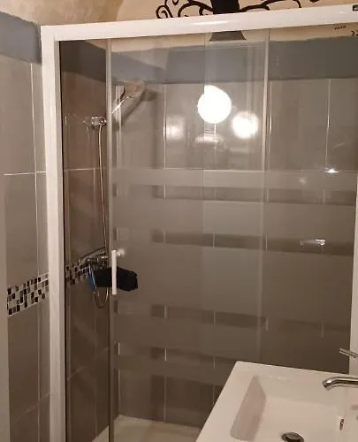 Studio Coeur De Terrasse Wifi Gratuit Διαμέρισμα